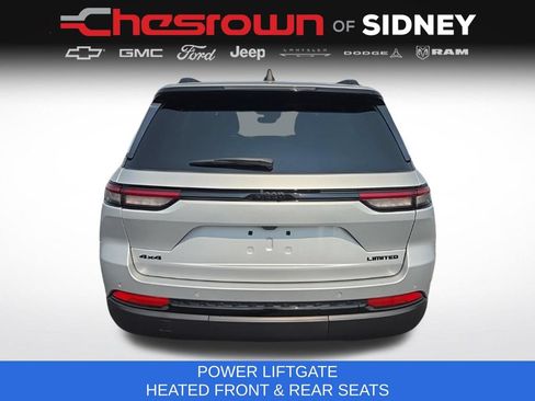 Used 2024 Jeep Grand Cherokee Limited w/ Black Appearance Package AWD/4WD image 6