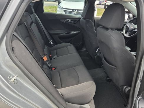 Used 2024 Chevrolet Malibu LT FWD image 17