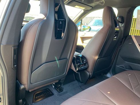 New 2026 BMW iX xDrive45 image 34