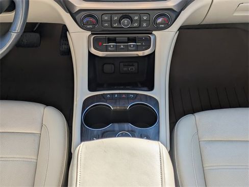Used 2020 GMC Acadia Denali w/ Technology Package image 20