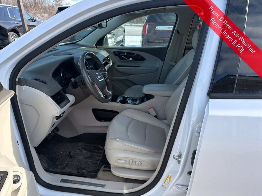 Used 2020 GMC Terrain Denali w/ Denali Premium Package FWD image 11