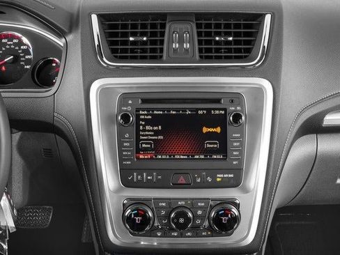 Used 2016 GMC Acadia SLT FWD image 10
