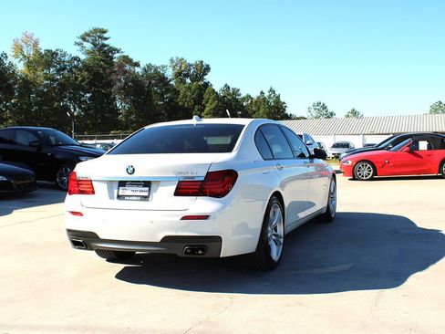 Used 2015 BMW 750Li image 7