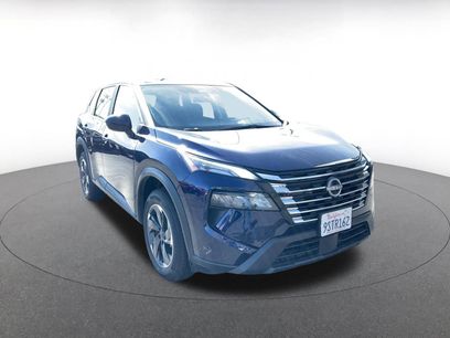 Used 2025 Nissan Rogue SV