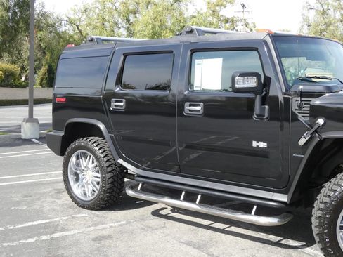 Used 2007 HUMMER H2 image 7