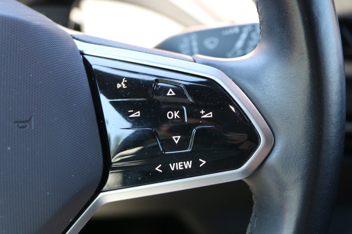 Used 2021 Volkswagen ID.4 Pro S RWD image 19