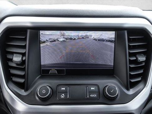 Used 2020 GMC Acadia SLT w/ Driver Alert Package II AWD/4WD image 18