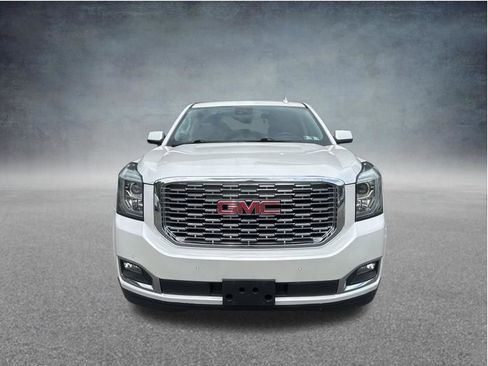 Used 2020 GMC Yukon Denali w/ Denali Ultimate Package AWD/4WD image 8
