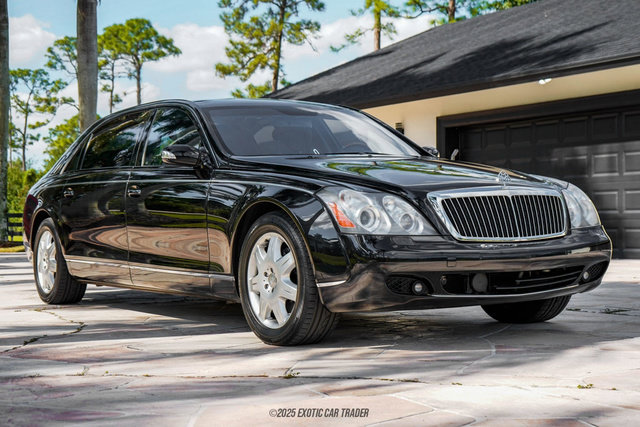Used 2009 Maybach 62 RWD image 12