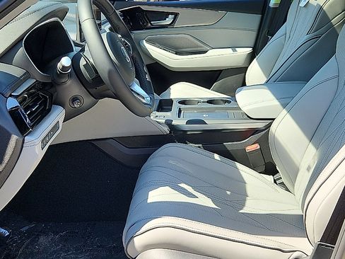 New 2026 Acura MDX w/ Advance Package AWD/4WD image 10