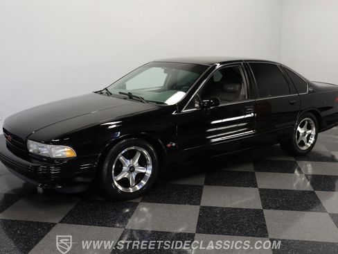 Used 1994 Chevrolet Impala SS RWD image 6