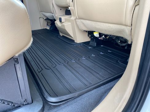 Used 2019 Ford F350 Lariat w/ Lariat Value Package image 12