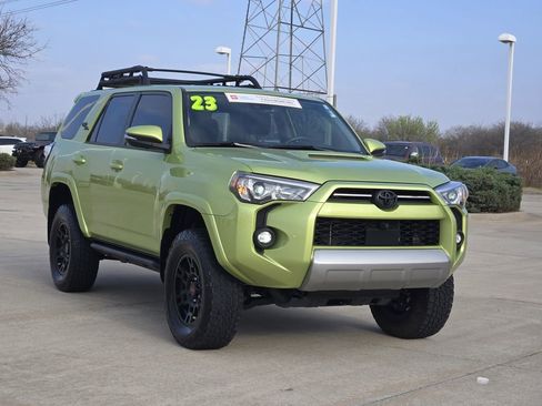 Certified 2023 Toyota 4Runner TRD Off-Road Premium w/ Off Road Premium Plus Package image 3