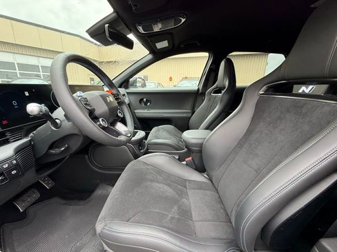 Certified 2025 Hyundai Ioniq 5 N AWD/4WD image 6
