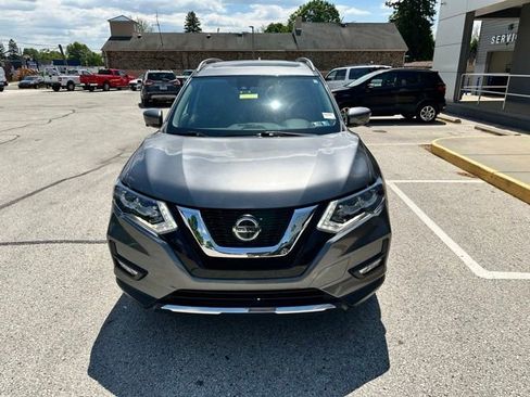 Used 2020 Nissan Rogue SL w/ Premium Package AWD/4WD image 2