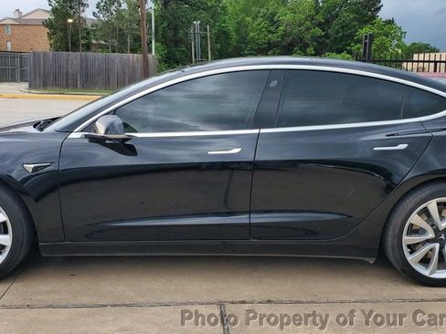 Used 2019 Tesla Model 3 image 12