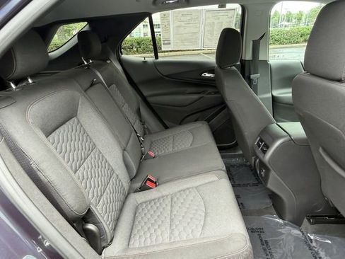Used 2019 Chevrolet Equinox LT FWD image 28