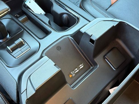 Used 2023 GMC Sierra 1500 AT4 w/ AT4 Preferred Package image 36