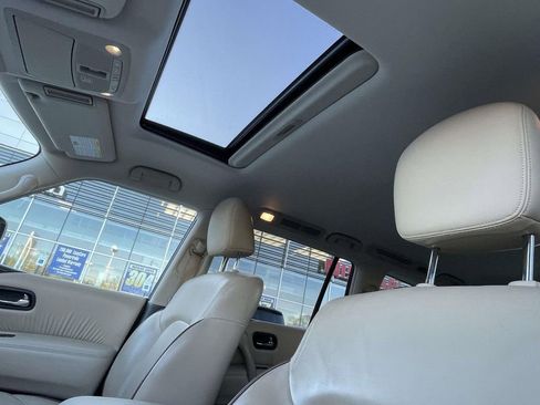 Used 2019 Nissan Armada SL w/ Premium Package image 17