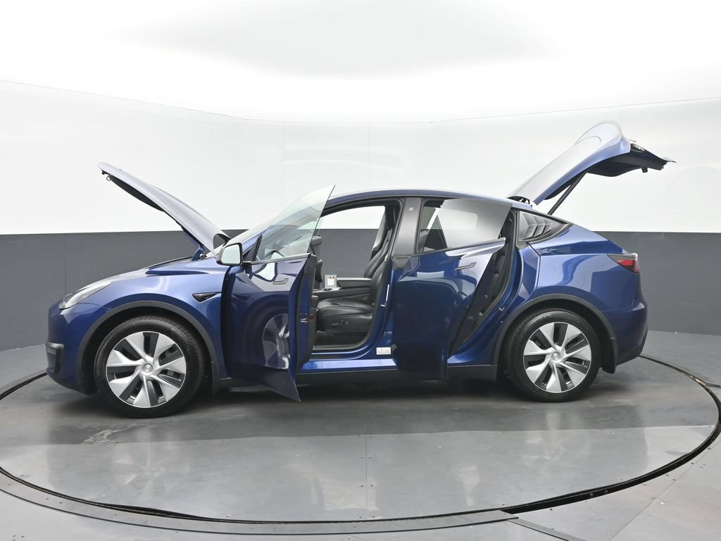 Used 2020 Tesla Model Y Long Range AWD/4WD image 36