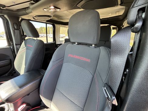 Used 2021 Jeep Wrangler Unlimited Rubicon image 17