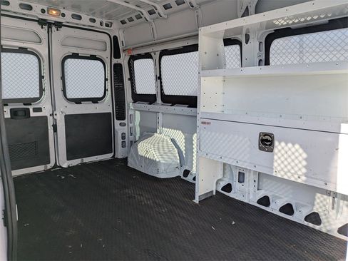 Used 2022 RAM ProMaster 2500 w/ Convenience Group image 13