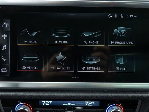 Used 2023 Audi Q3 2.0T Premium image 20