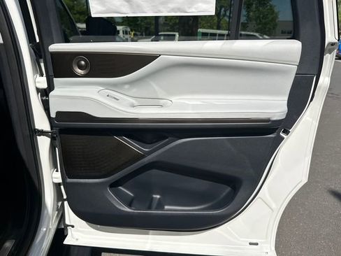 New 2026 Lincoln Navigator L Black Label image 19