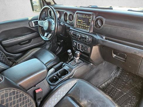Used 2021 Jeep Gladiator Overland AWD/4WD image 27