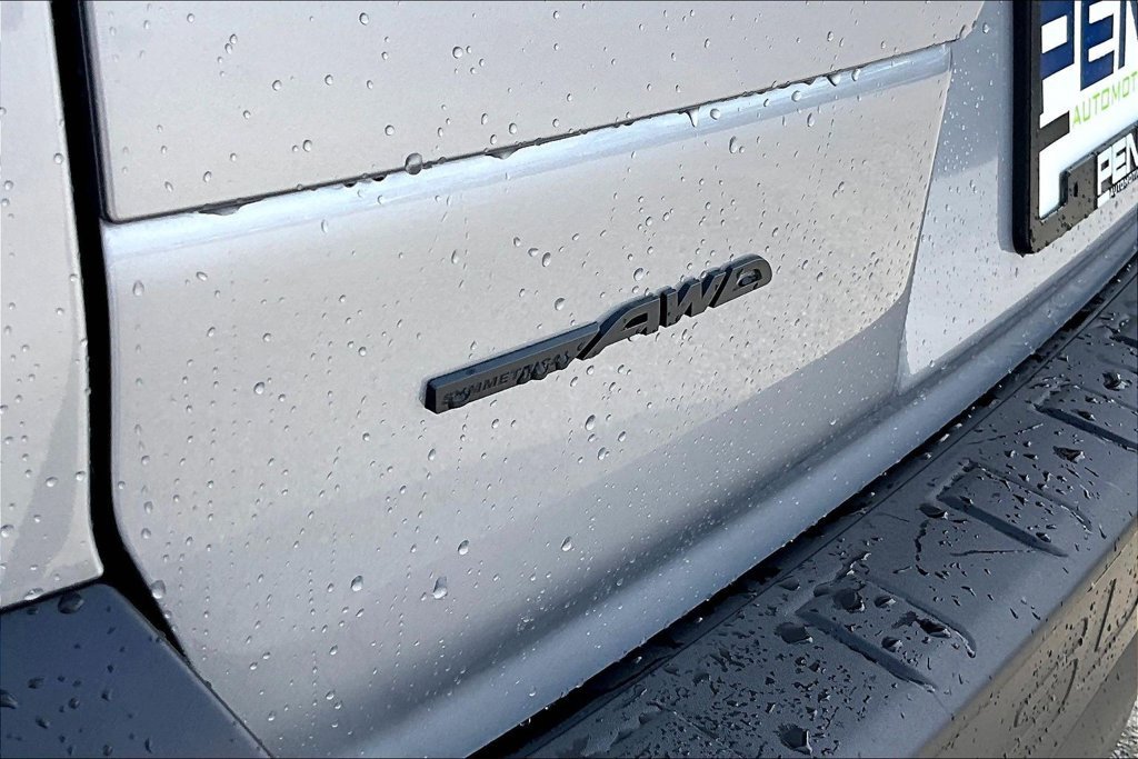 New 2026 Subaru Outback Limited XT AWD/4WD image 9
