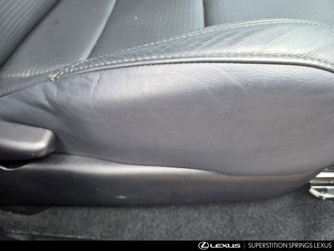 Used 2023 Toyota Tacoma TRD Off-Road w/ TRD Premium Off Road Package image 30