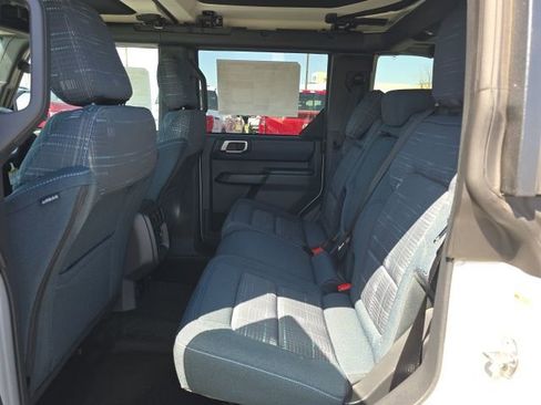 New 2026 Ford Bronco Heritage Edition AWD/4WD image 15