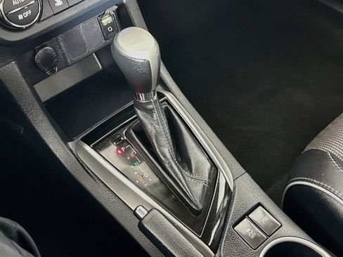 Used 2016 Toyota Corolla S FWD image 17