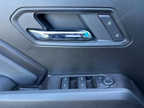 New 2025 GMC Canyon Elevation w/ Convenience Package image 10