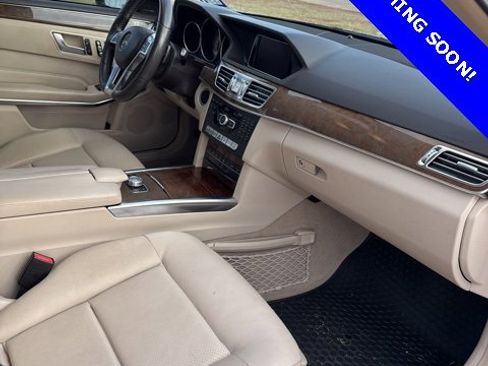 Used 2014 Mercedes-Benz E 350 Sedan image 15