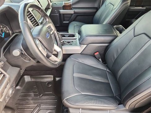 Used 2017 Ford F150 Platinum w/ Equipment Group 701A Luxury image 20