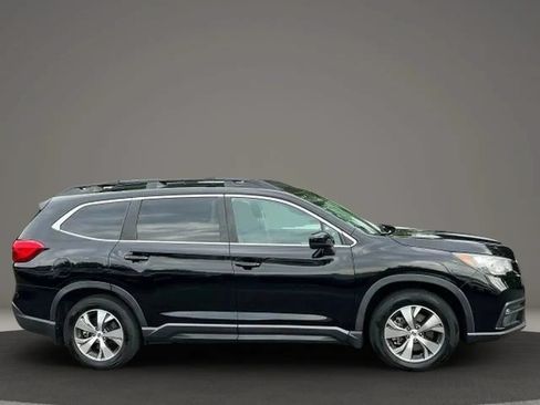 Used 2021 Subaru Ascent Premium w/ Convenience Package AWD/4WD image 9