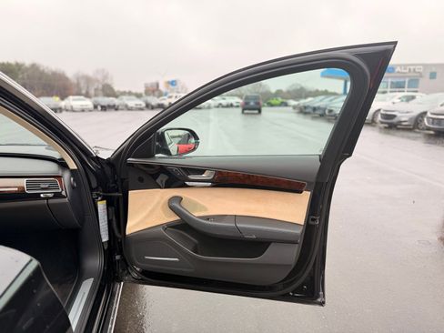 Used 2014 Audi A8 L 4.0T w/ Premium Package image 11