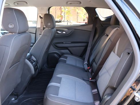 Certified 2024 Chevrolet Blazer LT w/ Convenience Package image 21