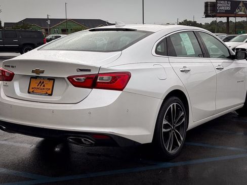 Used 2016 Chevrolet Malibu Premier w/ Driver Confidence Package II FWD image 26
