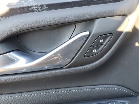 Used 2024 GMC Yukon Denali w/ Advanced Technology Package image 19