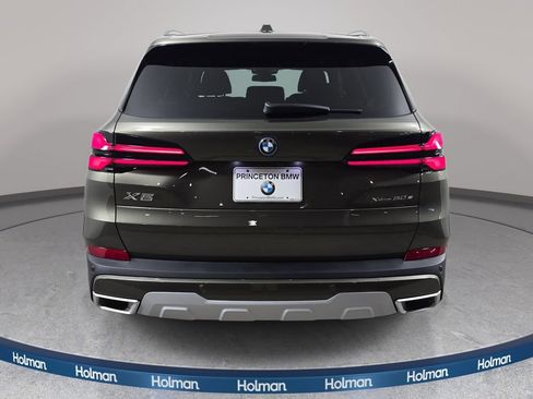 New 2026 BMW X5 xDrive50e w/ Climate Comfort Package AWD/4WD image 6