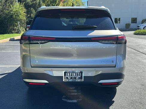 New 2026 INFINITI QX60 Luxe w/ Cargo Package image 4