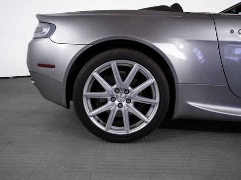 Used 2012 Aston Martin V8 Vantage Roadster RWD image 28