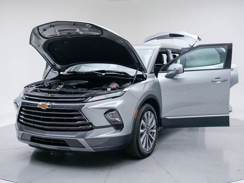 Used 2023 Chevrolet Blazer Premier w/ Driver Confidence II Package image 18