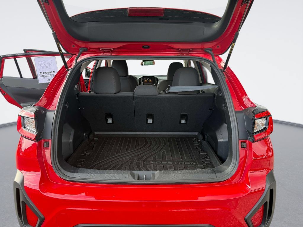Used 2025 Subaru Crosstrek 2.5i Premium AWD/4WD image 12