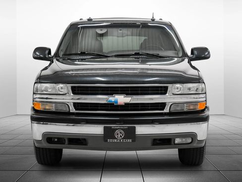 Used 2003 Chevrolet Suburban LT w/ LT Preferred Equipment Group RWD image 5