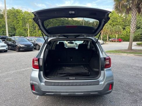 Used 2019 Subaru Outback 2.5i Premium AWD/4WD image 32