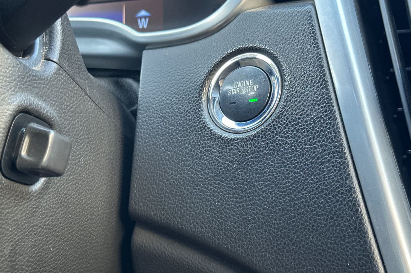Used 2013 Cadillac SRX Performance FWD image 24