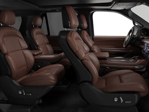 New 2027 Lincoln Navigator Reserve AWD/4WD image 27